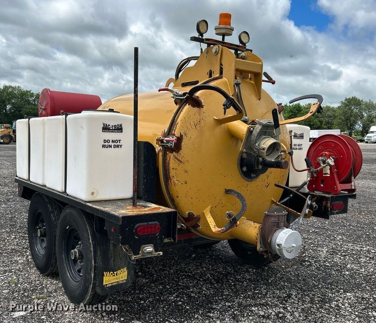 image for item KW9140 2018 Vactron CV573SGT  vacuum excavator