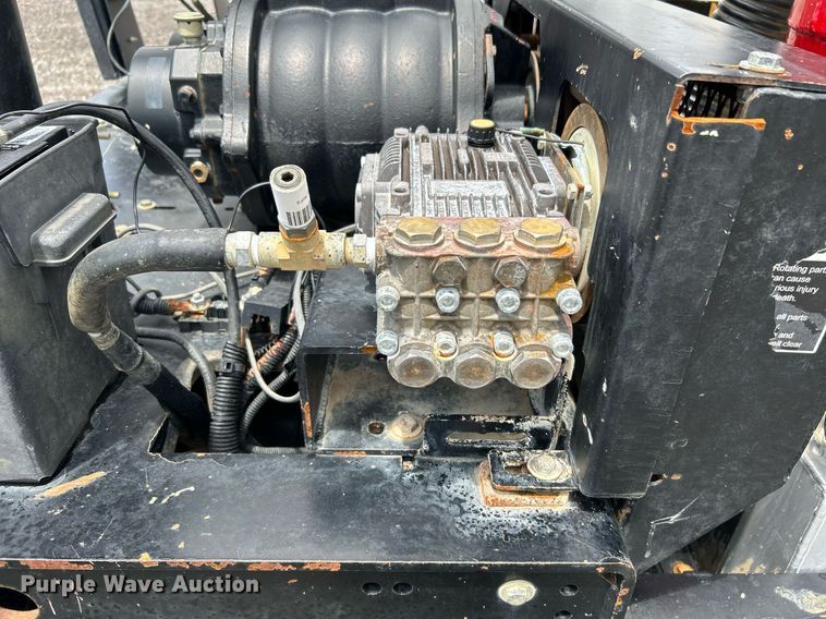 image for item KW9140 2018 Vactron CV573SGT  vacuum excavator