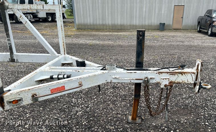 image for item KW9143 1999 Brindle Products  reel trailer