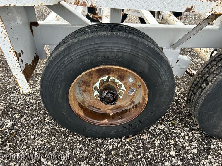 image for item KW9143 1999 Brindle Products  reel trailer