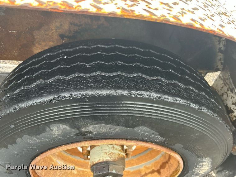 image for item KW9147 1996 Butler Trailer Mfg BC-1803  reel trailer