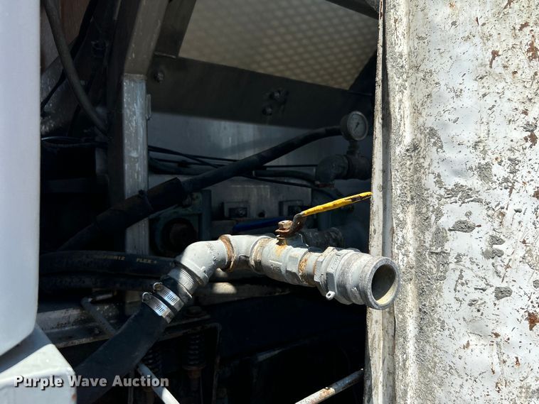 image for item KW9151 2007 Kenworth T800  volumetric ready mix truck