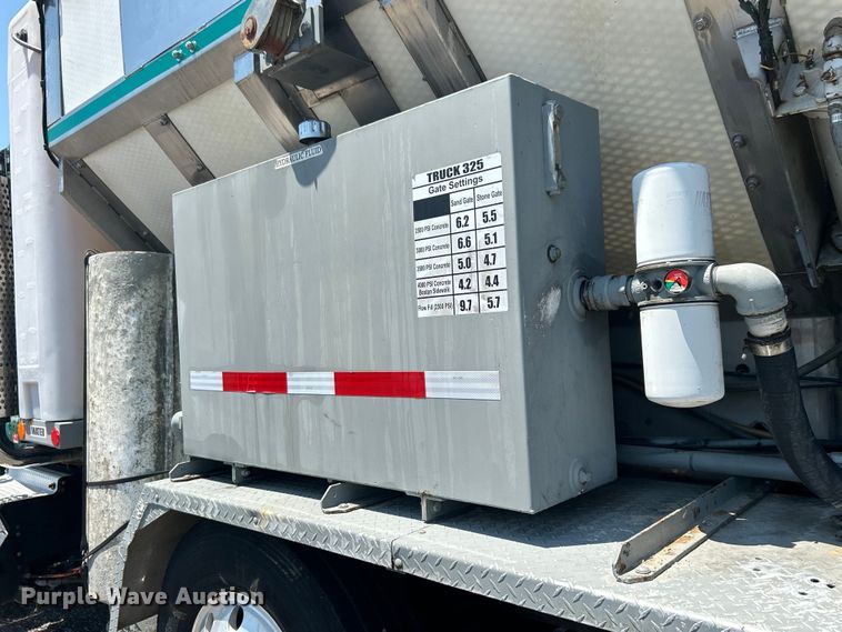 image for item KW9151 2007 Kenworth T800  volumetric ready mix truck