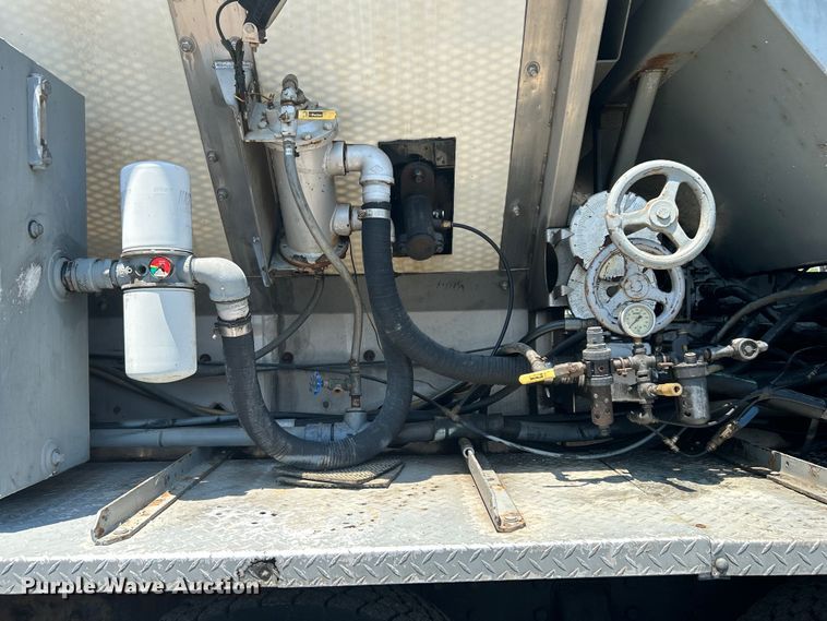 image for item KW9151 2007 Kenworth T800  volumetric ready mix truck