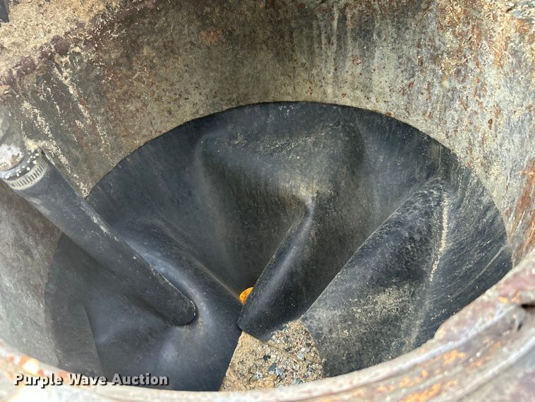 image for item KW9151 2007 Kenworth T800  volumetric ready mix truck