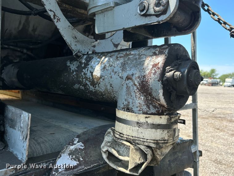 image for item KW9151 2007 Kenworth T800  volumetric ready mix truck