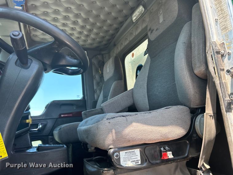 image for item KW9151 2007 Kenworth T800  volumetric ready mix truck