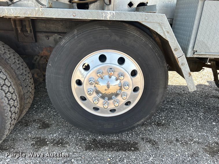 image for item KW9151 2007 Kenworth T800  volumetric ready mix truck