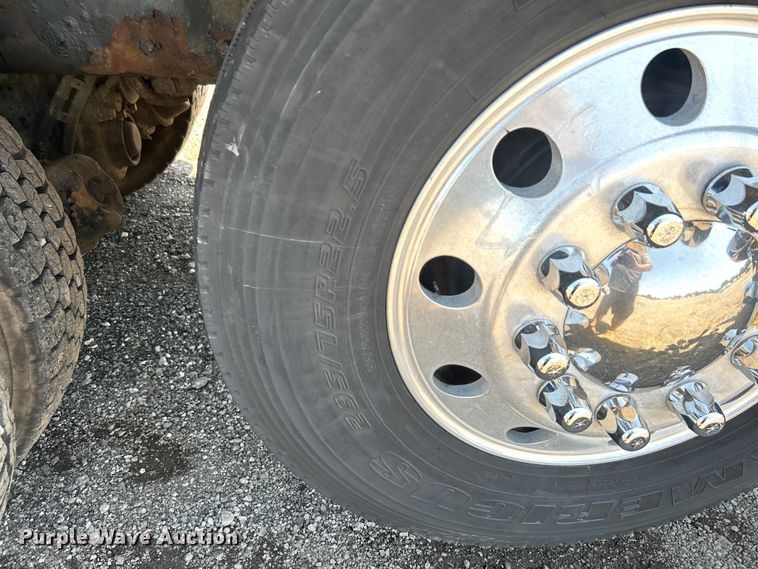 image for item KW9151 2007 Kenworth T800  volumetric ready mix truck