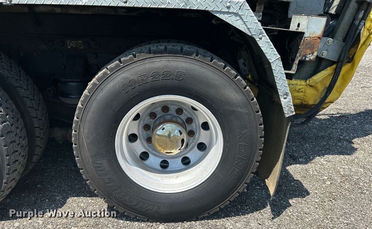 image for item KW9151 2007 Kenworth T800  volumetric ready mix truck