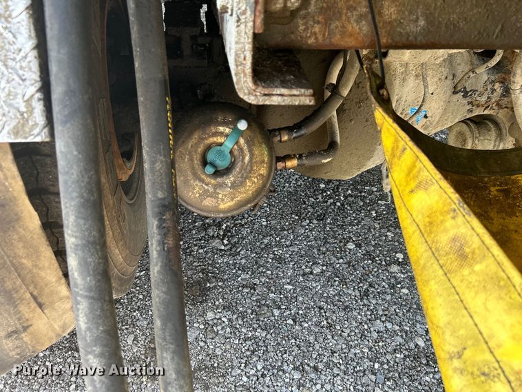 image for item KW9151 2007 Kenworth T800  volumetric ready mix truck