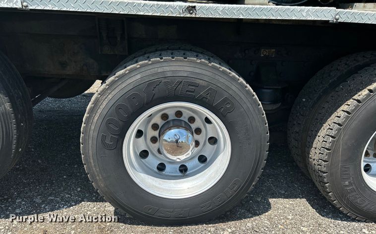 image for item KW9151 2007 Kenworth T800  volumetric ready mix truck