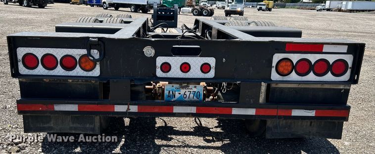 image for item KW9187 2006 X-L Specialized XL80MG  lowboy equipment trailer