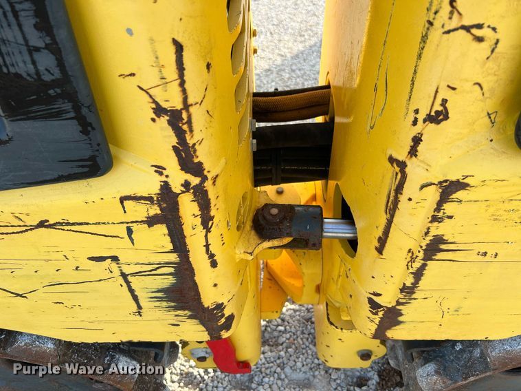 image for item LF9330 2017 Bomag BMP8500  trench compactor