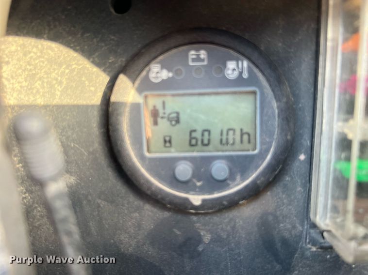 image for item LF9330 2017 Bomag BMP8500  trench compactor