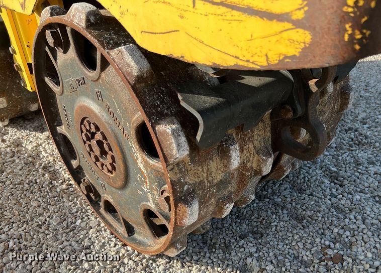 image for item LF9330 2017 Bomag BMP8500  trench compactor