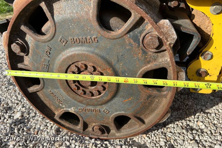 image for item LF9330 2017 Bomag BMP8500  trench compactor