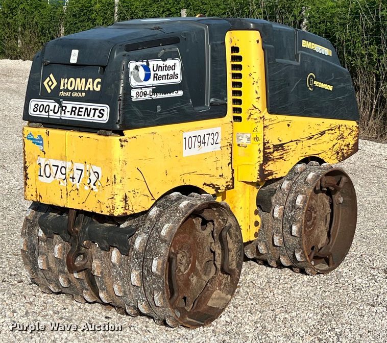 image for item LF9331 2018 Bomag BMP8500  trench compactor
