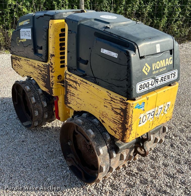 image for item LF9331 2018 Bomag BMP8500  trench compactor