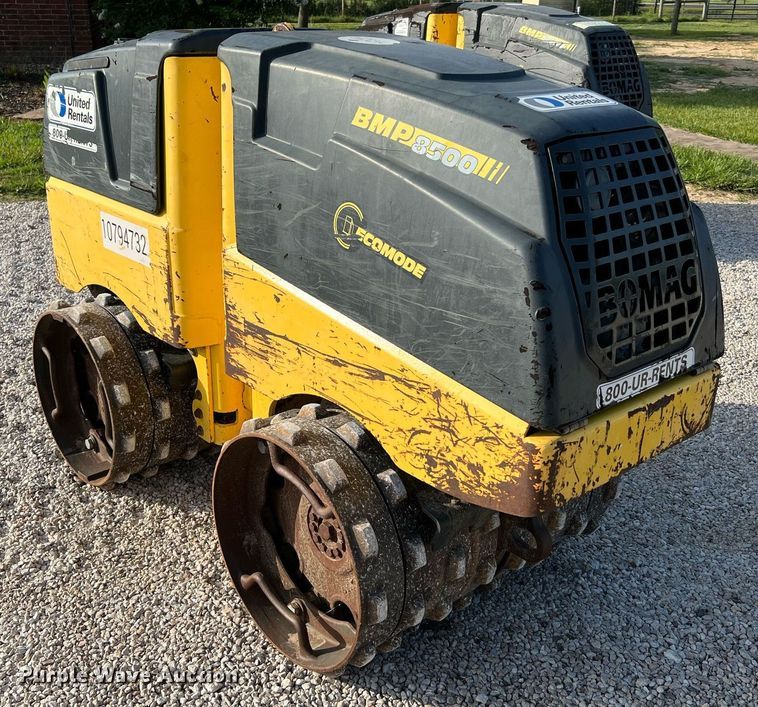 image for item LF9331 2018 Bomag BMP8500  trench compactor
