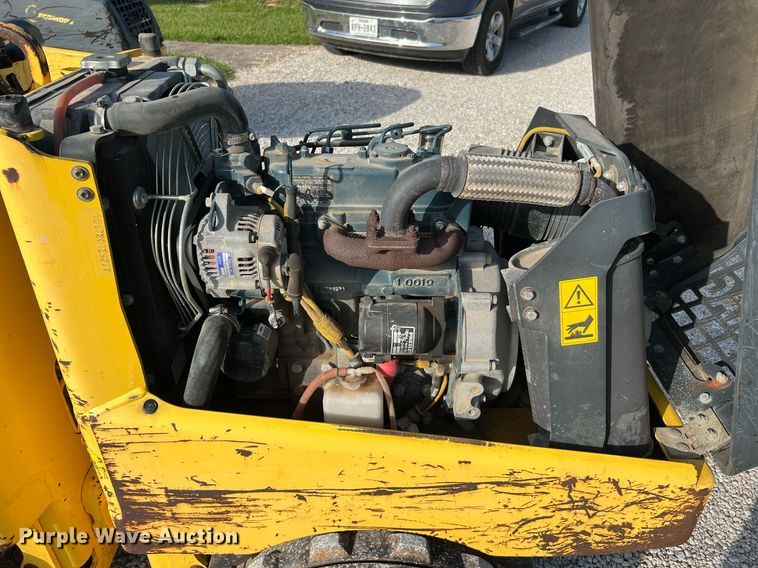 image for item LF9331 2018 Bomag BMP8500  trench compactor