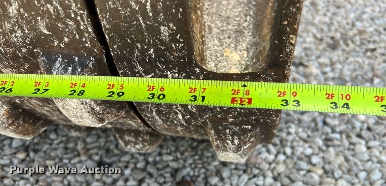 image for item LF9331 2018 Bomag BMP8500  trench compactor