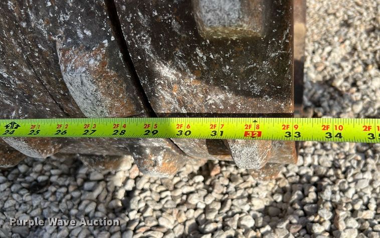 image for item LF9331 2018 Bomag BMP8500  trench compactor