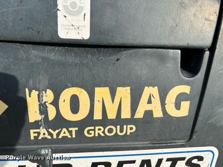 image for item LF9331 2018 Bomag BMP8500  trench compactor