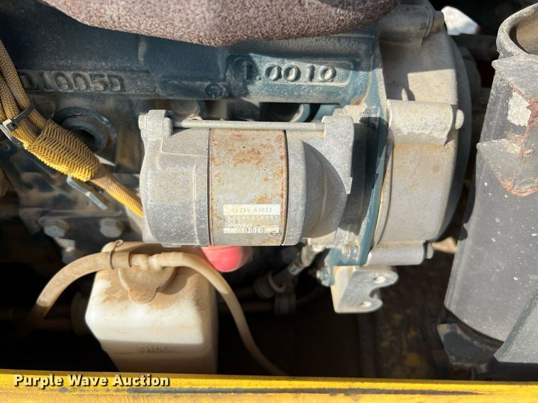 image for item LF9332 2017 Bomag BMP8500  trench compactor