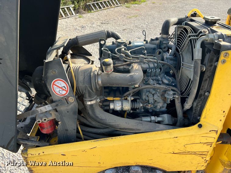 image for item LF9332 2017 Bomag BMP8500  trench compactor