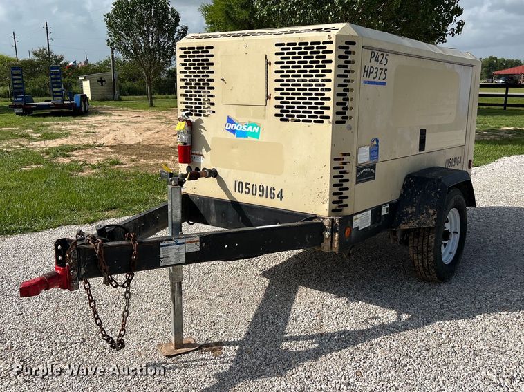 image for item LF9333 2016 Doosan P425/HP375  air compressor