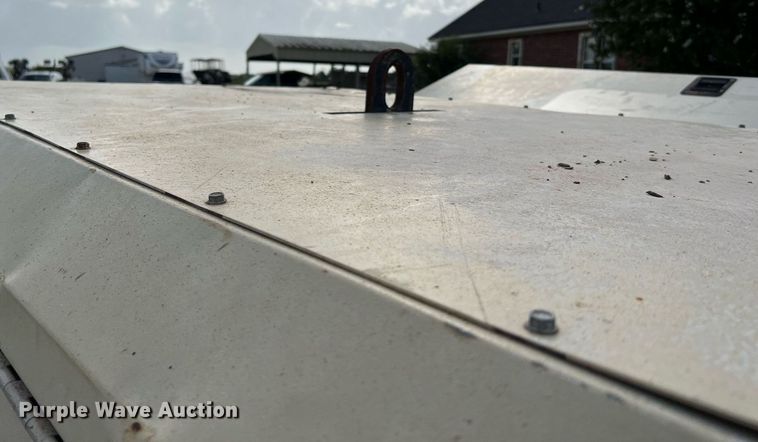 image for item LF9333 2016 Doosan P425/HP375  air compressor