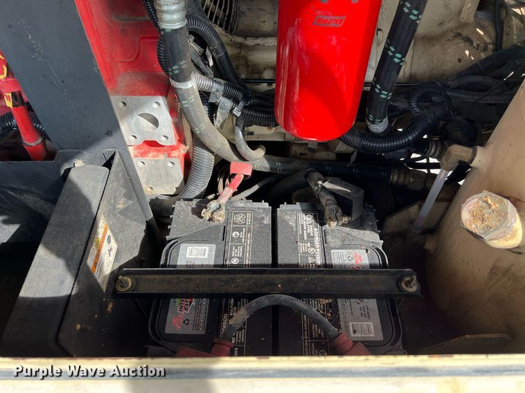 image for item LF9333 2016 Doosan P425/HP375  air compressor