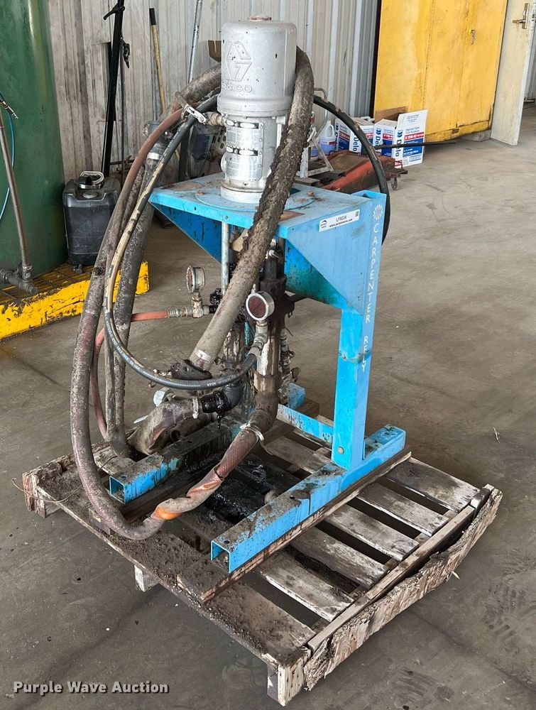 image for item LF9334 Carpenter Rely G107  foam fill pneumatic pump