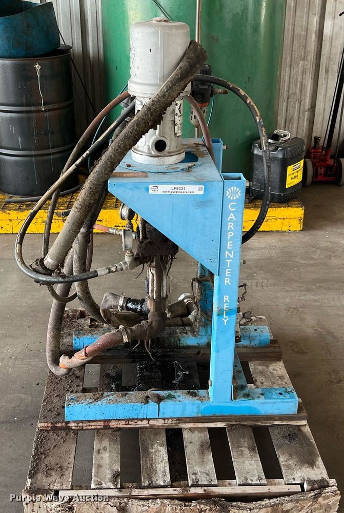 image for item LF9334 Carpenter Rely G107  foam fill pneumatic pump