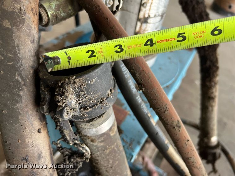 image for item LF9334 Carpenter Rely G107  foam fill pneumatic pump