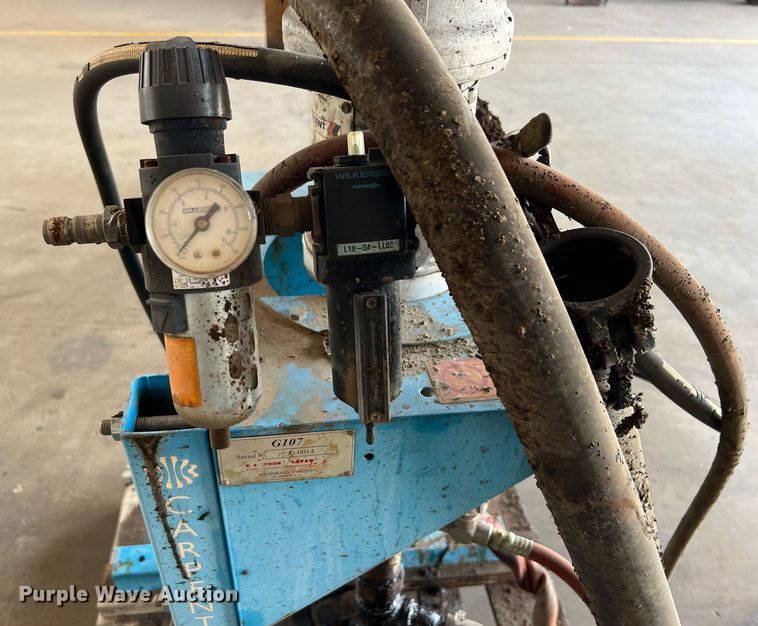 image for item LF9334 Carpenter Rely G107  foam fill pneumatic pump