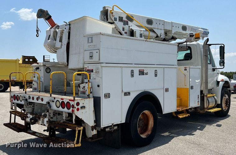 image for item LF9365 2012 International 4300 bucket truck