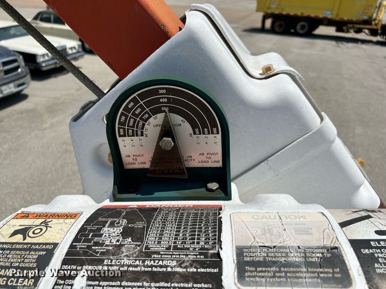 image for item LF9365 2012 International 4300 bucket truck