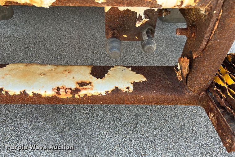 image for item LF9365 2012 International 4300 bucket truck