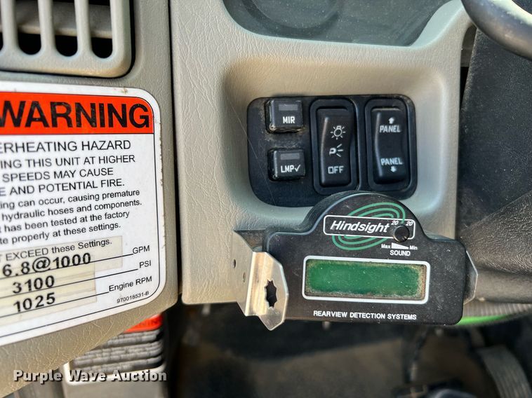 image for item LF9365 2012 International 4300 bucket truck