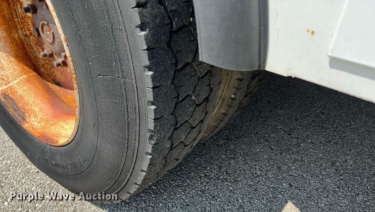 image for item LF9365 2012 International 4300 bucket truck