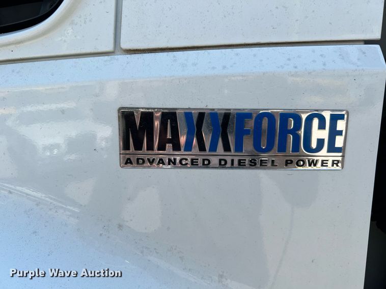 image for item LF9365 2012 International 4300 bucket truck