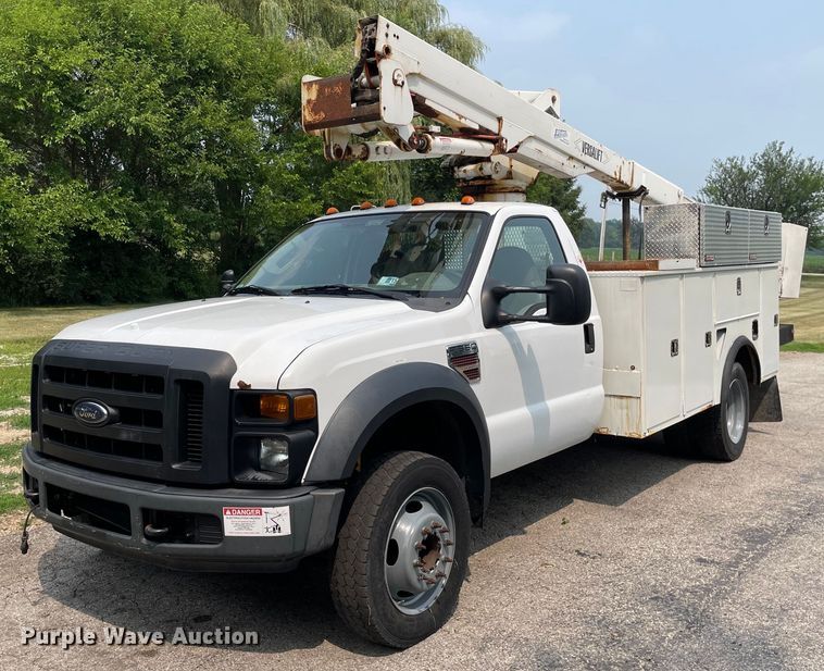 image for item LJ9784 2008 Ford F550 Super Duty XL  bucket truck