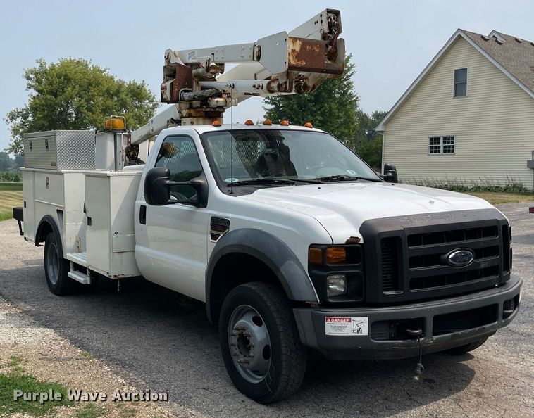 image for item LJ9784 2008 Ford F550 Super Duty XL  bucket truck