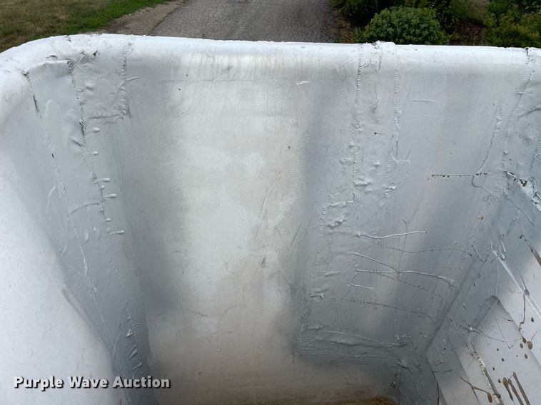 image for item LJ9784 2008 Ford F550 Super Duty XL  bucket truck