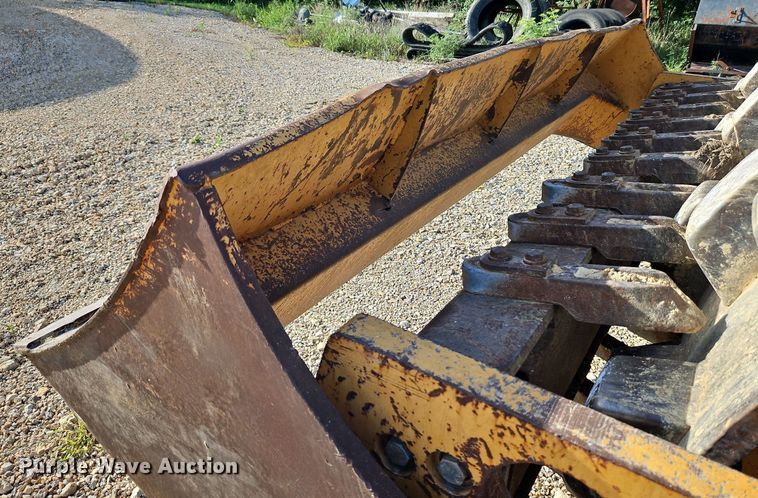 image for item LM9099 Superpac 8420  single drum vibratory roller