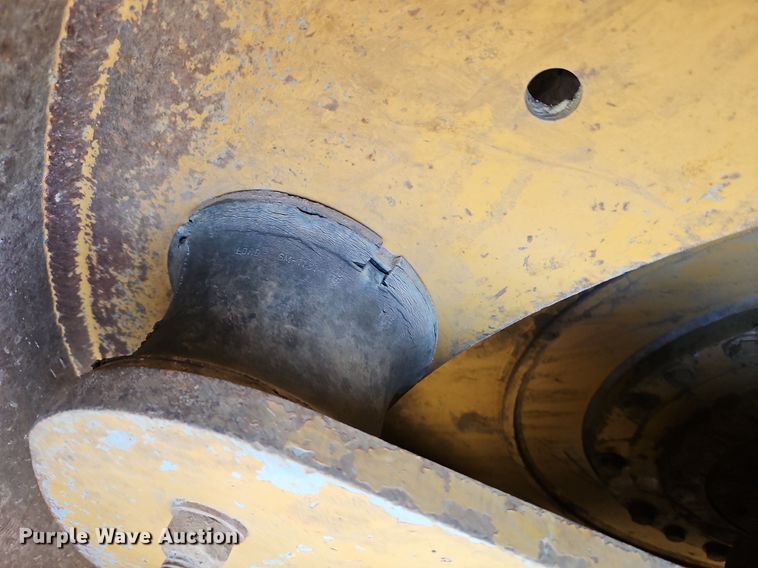 image for item LM9099 Superpac 8420  single drum vibratory roller