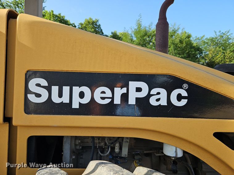 image for item LM9099 Superpac 8420  single drum vibratory roller