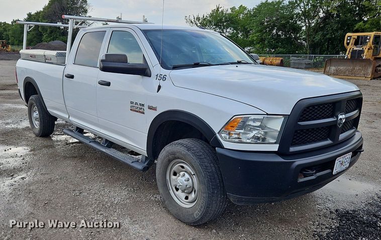 image for item LM9102 2018 Dodge Ram 2500HD  Crew Cab pickup truck